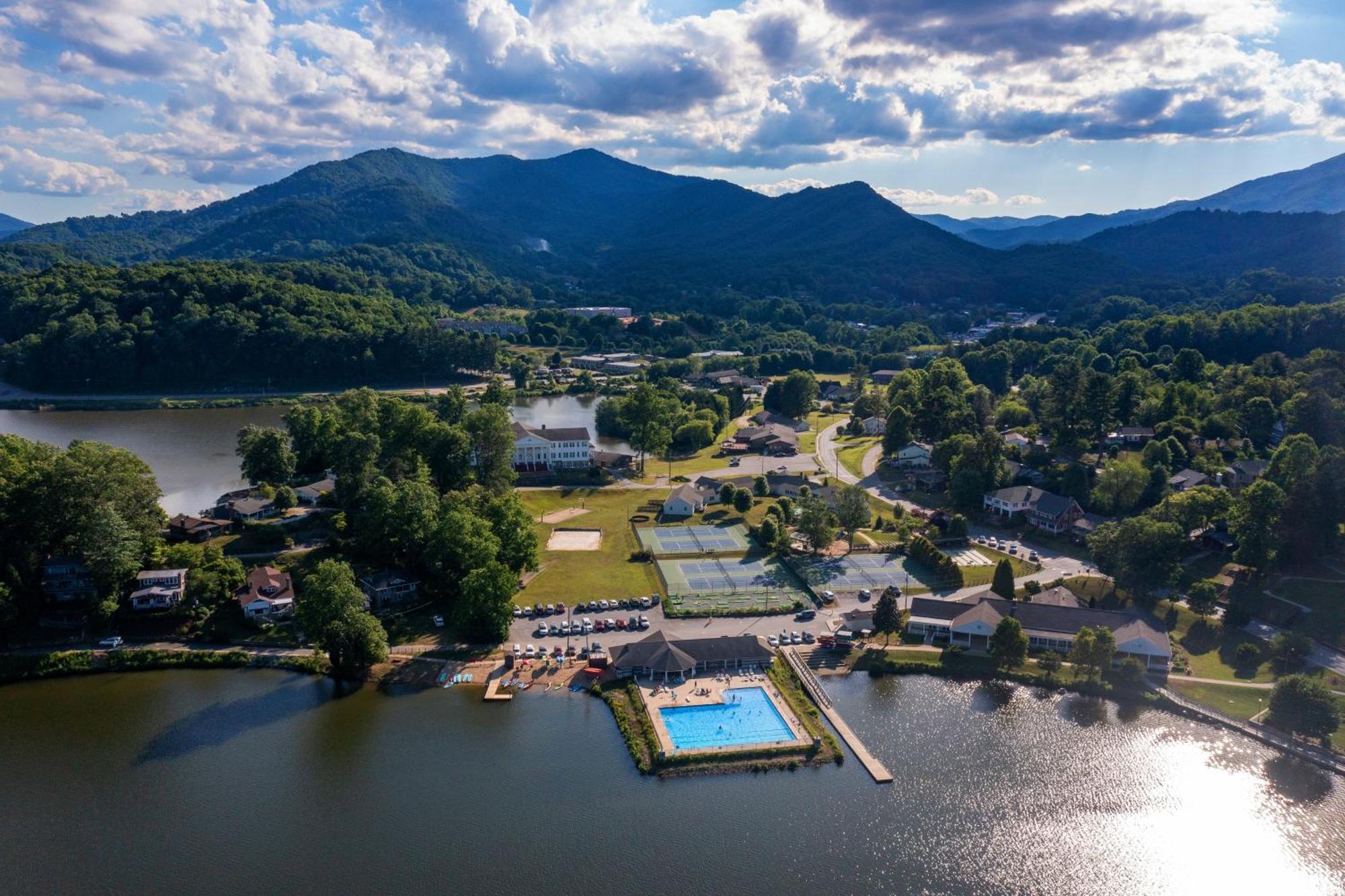 Samuel Court Cabin Lake Junaluska Εξωτερικό φωτογραφία